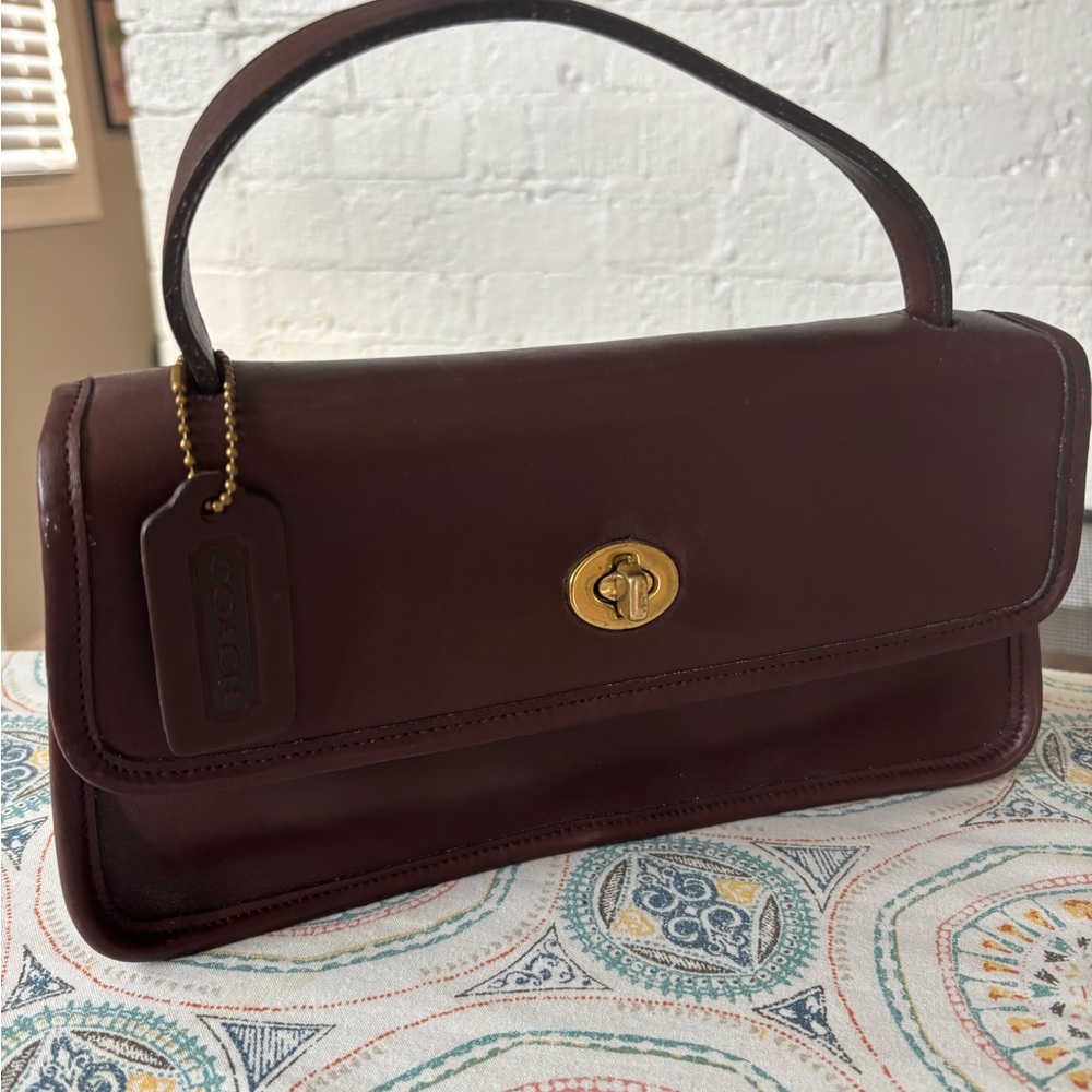 Vintage Coach Geometric